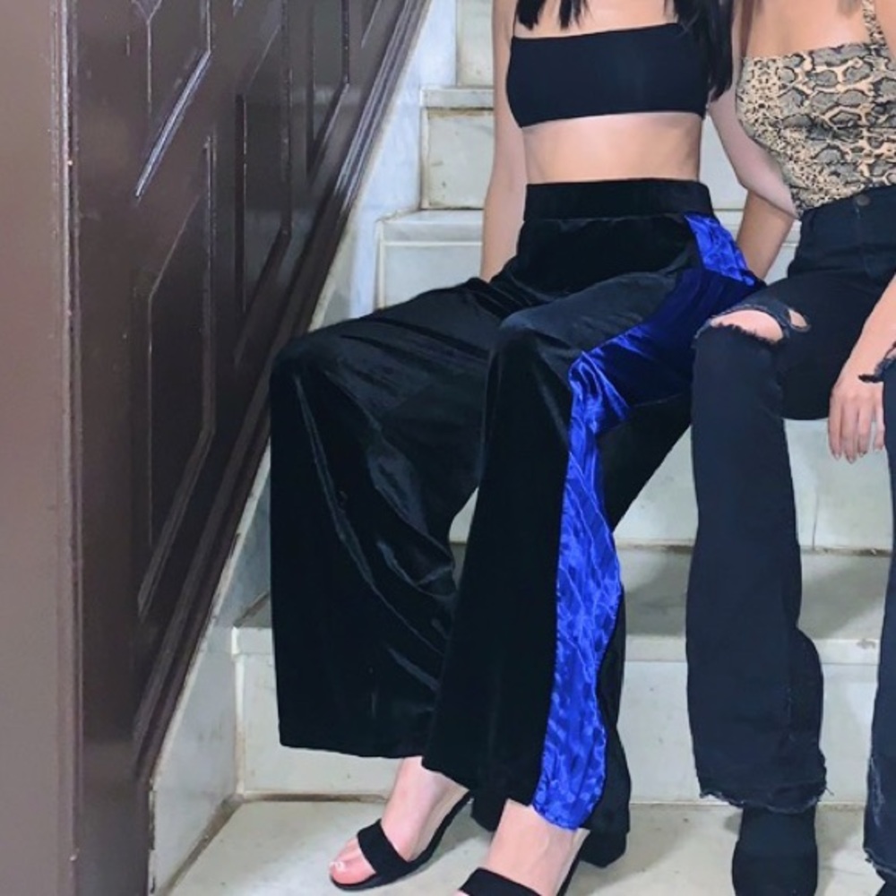SOLD - BLACK VELVET WIDE-LEG PANTS
